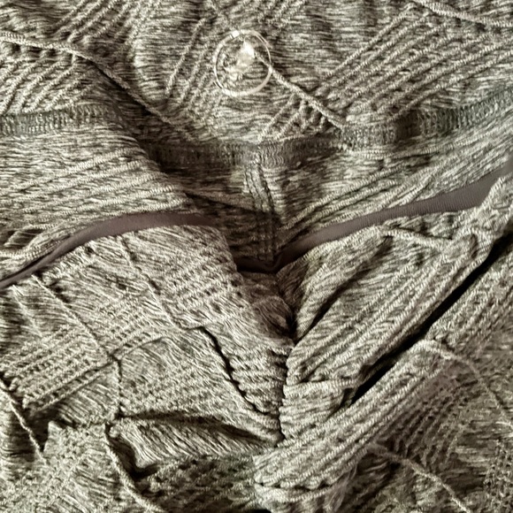 abs2b FITNESS APPAREL Booty Scrunch Grey Athletic LEGGINGS Size XS - Picture 7 of 9